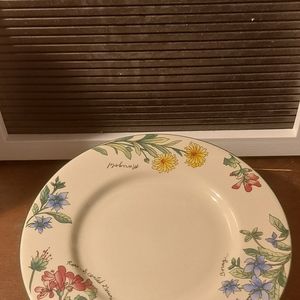 Majesticware side plates/saucers By SAKURA